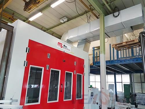 Kombineeritud spray värvikabiin Šveitsis